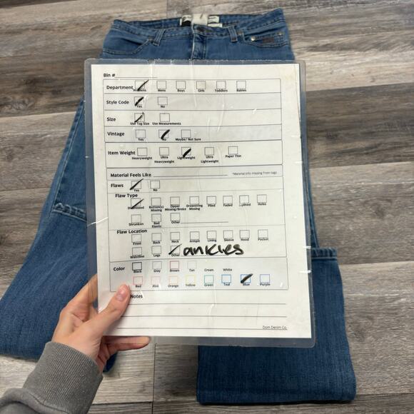 Harley Davidson Motorcycles Mid Wash Blue Women 8 Mid Rise Bootcut Stretch Jeans - Picture 12 of 12